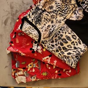 Scrub top lot  Size: Large